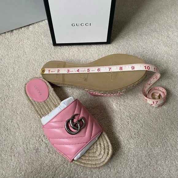 SOLD **BRAND NEW GUCCI SANDALS** - Picture 11 of 15